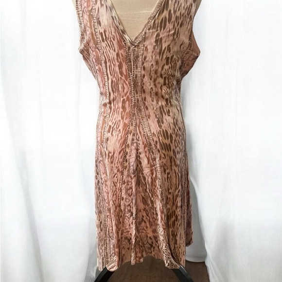 T Tahari Pink and Brown Sleeveless V-Neck Midi Sundress - Picture 3 of 5